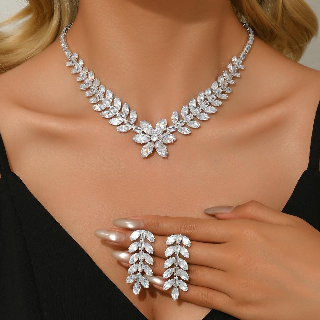 Exaggerated Zircon Wheat Ears Flower Water Drop Earrings Necklace Light Luxury High-End Collarbone Chain Fashion Jewelry Set