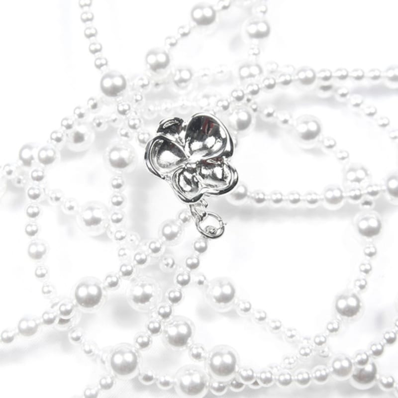 THE YNE NUCLEAR PEARL FLOWER NECKLACE