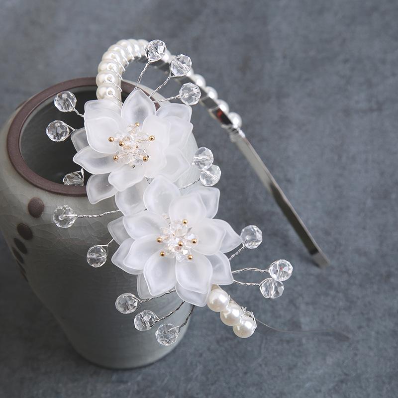 Super fairy headband flower white wreath pearl headband Mori bride crown sweet knot wedding headgear