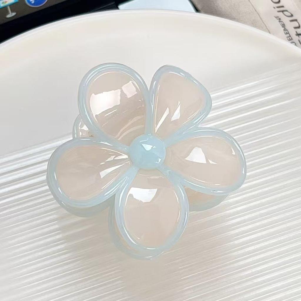 Summer Jelly Color New Frangipani Grab Clip, Pearlescent Sweet Medium Spliced Flower Hairpin On the Back of the Head Shark Clip