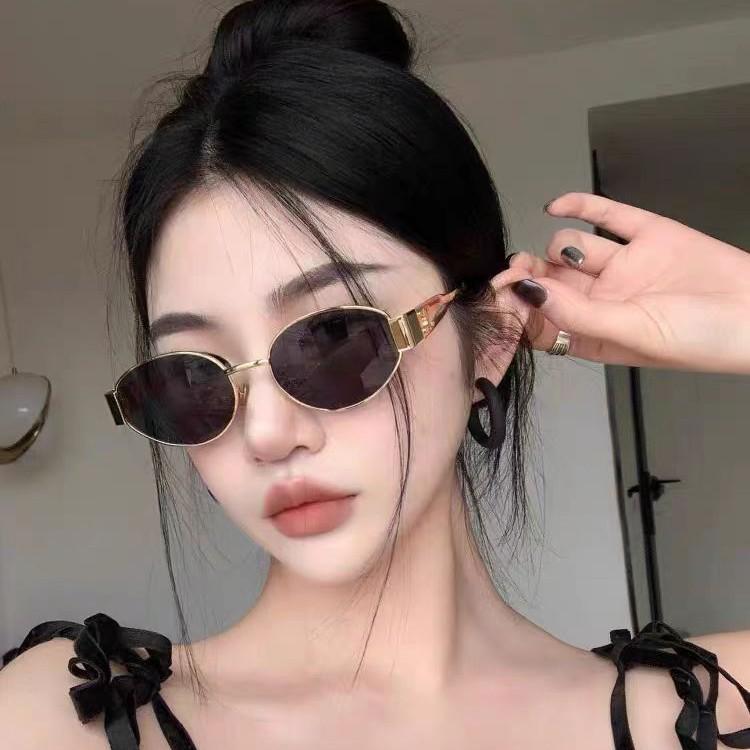 Retro European & American Women's Polarized Sunglasses - Small Round Frame, Trendy Street Style, Influencer Approved
