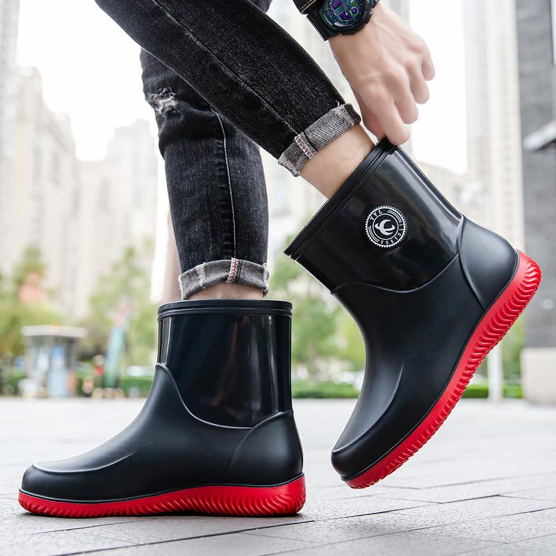 Men's new comfortable rain boots medium and short tube casual walking waterproof work wear-resistant water shoes winter