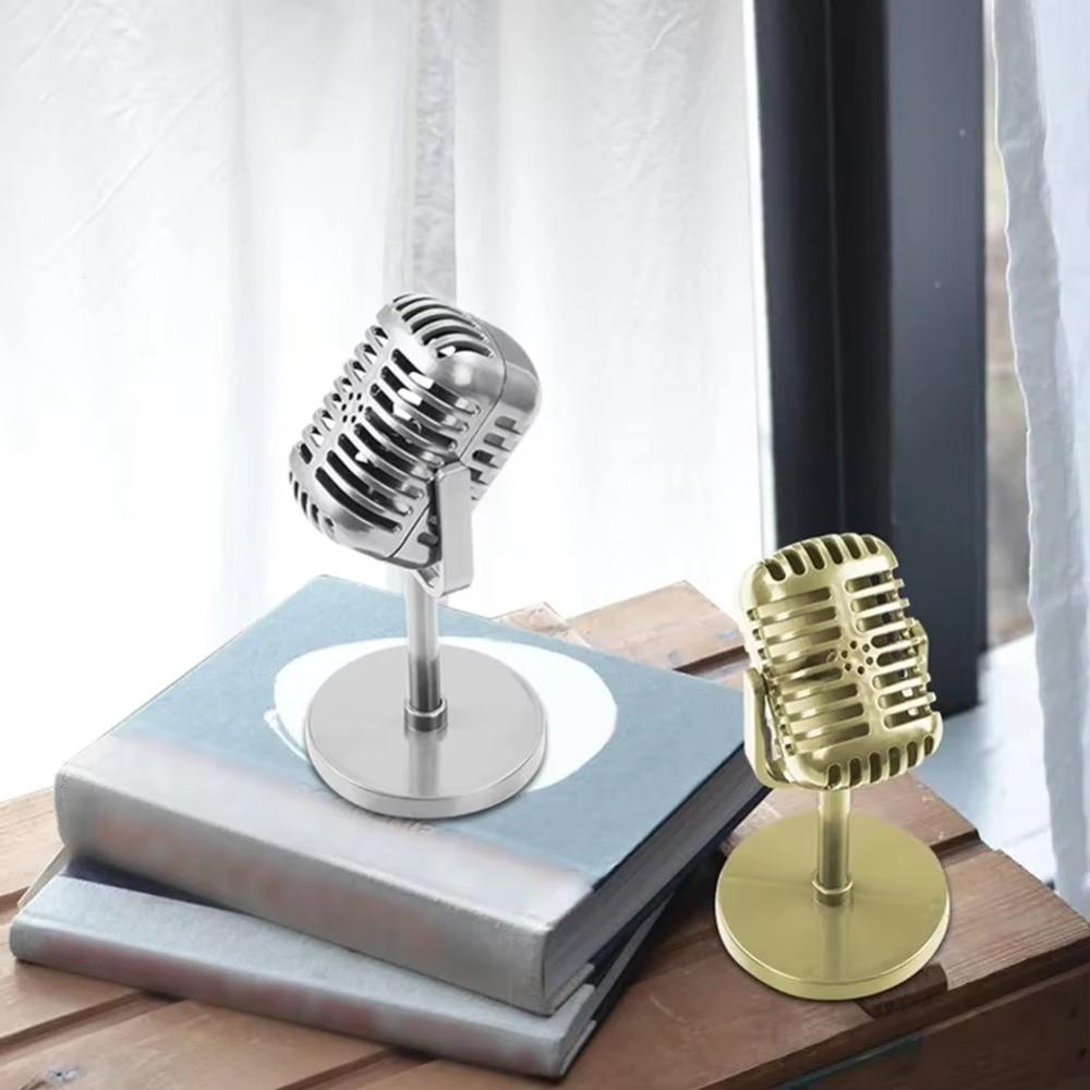 Miniature Simulation Microphone Plastic Dynamic Vocal Microphone Home Decoration