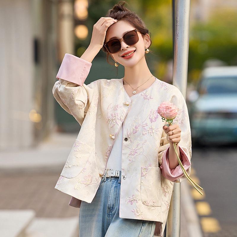 Retro Chinese Jacquard Frog Button Round Neck Jacket - Spring 2025 Collection