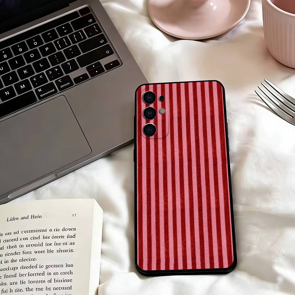 Burgundy White Stripe patterns Phone Case Black Silicone Soft For Samsung S25,S24,S21,S22,S23,S30,Ultra,S20,Plus,Fe,Lite Samsung S21Ultra