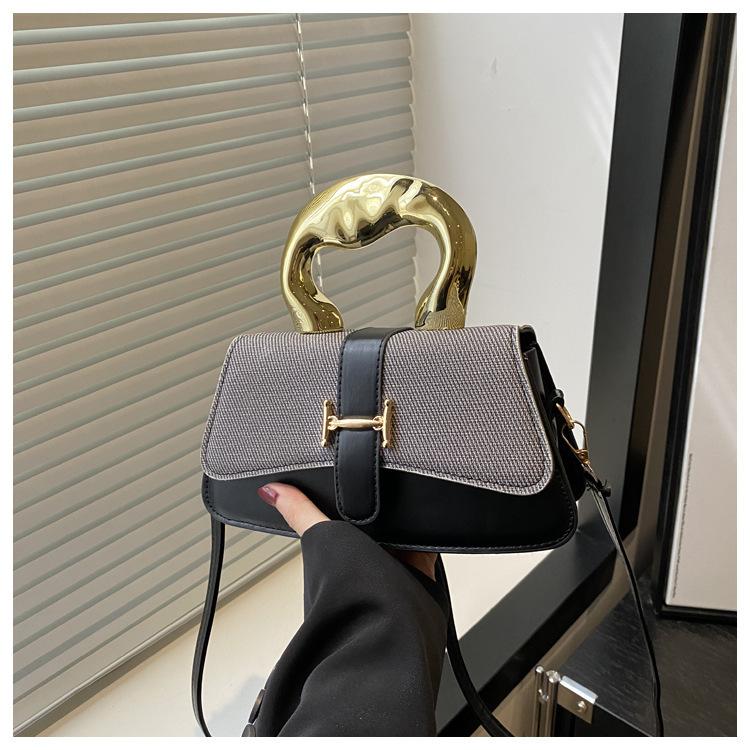Fresh Splicing Belt Decoration 2025 New Women's Texture Large Capacity Metal Portable Crossbody Shoulder Armpit Bag