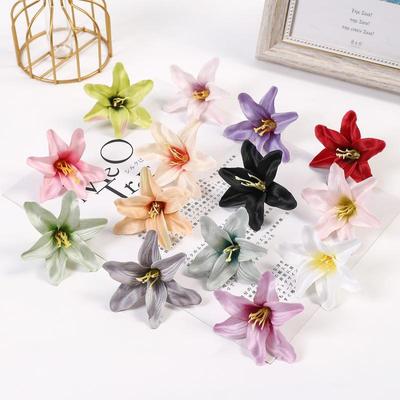 Lilien Seidenblumen Kopfschmuck: Künstlicher Blumiger Haarschmuck für DIY, Handgemachte Dekoration, Hochzeiten und Heimdekoration
