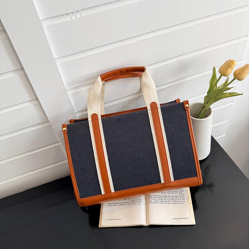 Large Capacity Canvas Bag Women's New Fashion Portable Commuter Bag Tote Bag Simple Broadband Messenger Bag