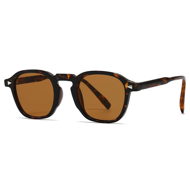 Ins Popular Fashion Square Sunglasses Women Retro Rivets Black Tea Shades UV400 Men Sun Glasses
