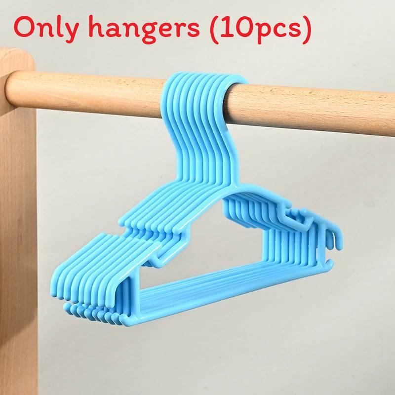 Plastic Hanger With Groove Design Suitable For Daily Home And Storage Clothing