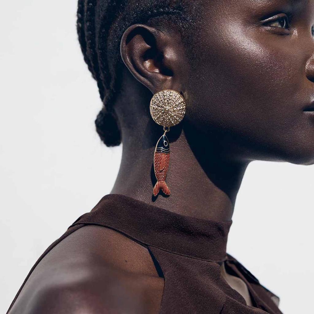 Light luxury pendant fish earrings