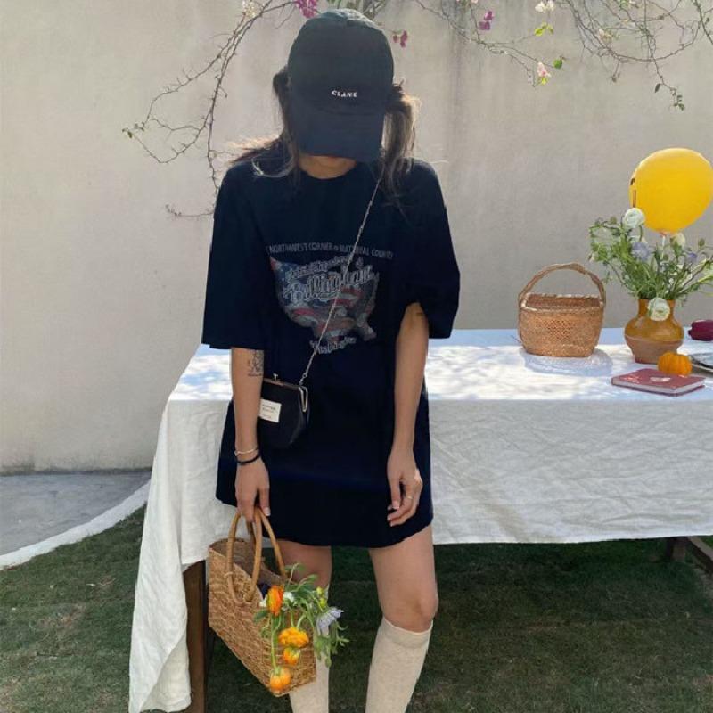 A New Summer Loose and Versatile Printed Short-sleeved T-shirt