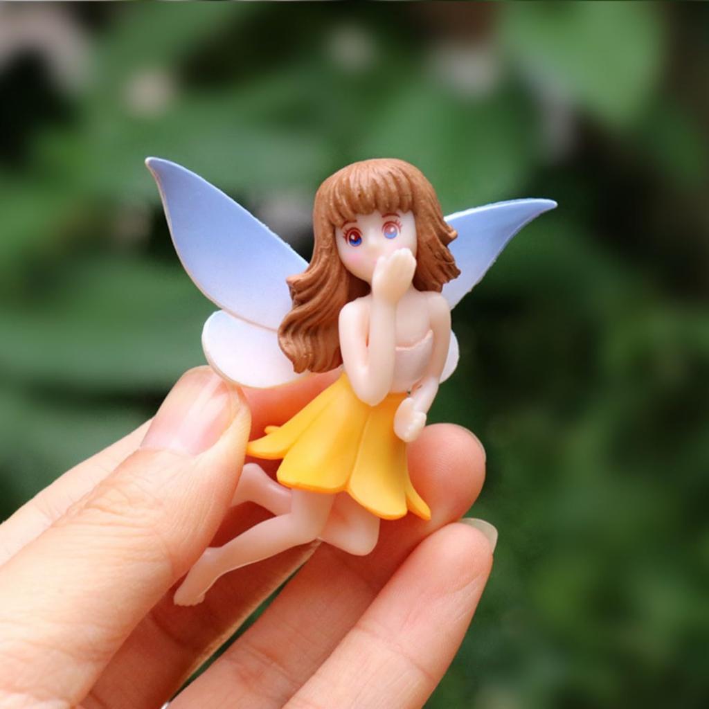 Kleine Feenfiguren Miniatur Gartenaccessoires , Geburtstagstortenaufsatz Blumentopf Heimdekoration Mädchen Fliegenflügel Figuren