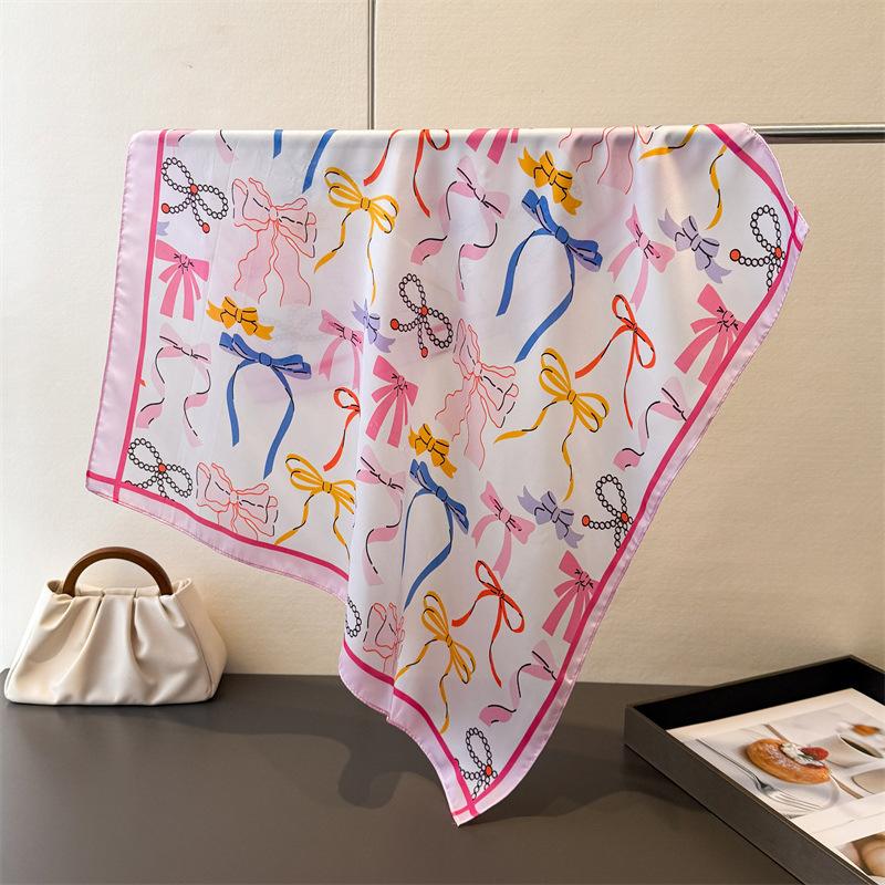 New Temperament Commuting Print Imitation Silk 70 Small Square Scarf High-end Feeling Shawl Versatile Neck Scarf Women's