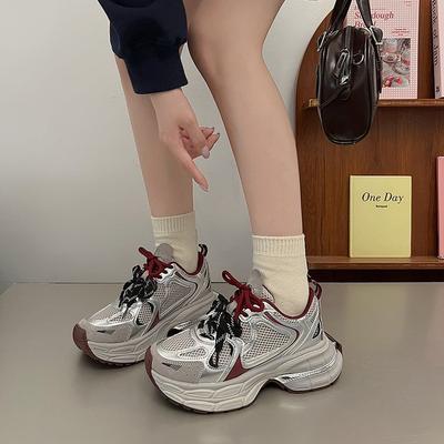 Obuwie damskie – Sneakersy