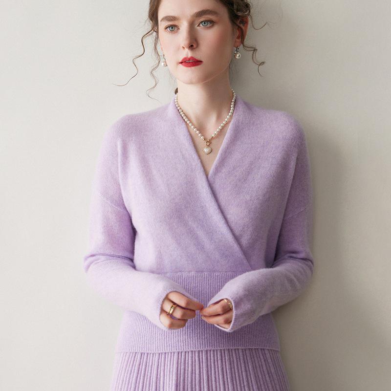 Women's Cross V-Neck Cashmere Sweater - 2026 Autumn/Winter French Robe Style Knit Outerwear