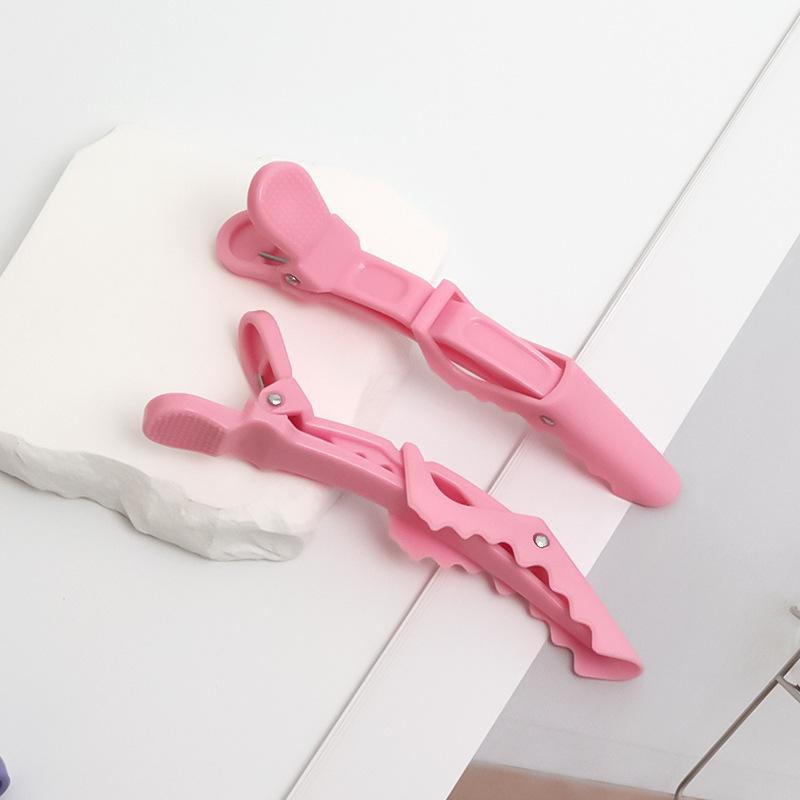 

Multi Functional Hair Clip With Crocodile Clip And Hair Styling Clip Positioning Partition 1 Pieces