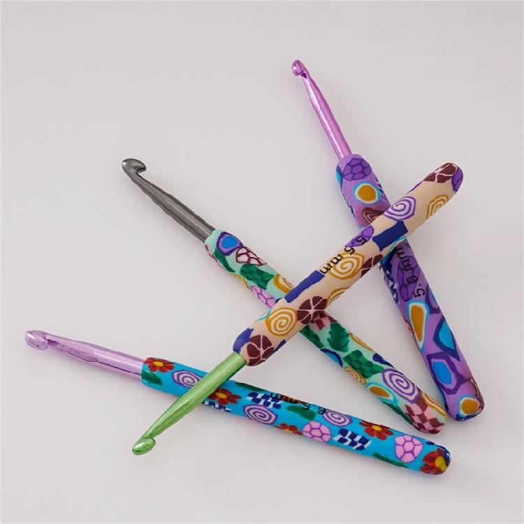 12 Stück 2,0mm-8,0mm Häkelnadel Set Bunte Stricknadel Ergonomische Häkelnadel Häkelzubehör