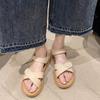Feiern Sie 2025 Sommer Neue Flache Sandalen für Damen für Draußen Casual Weiche Sohle Schuhe Damen Kreuzband Sandalias Mujer