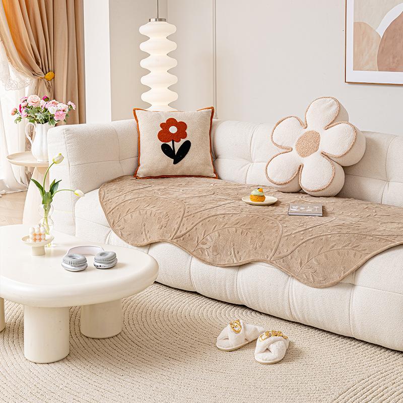 

Irregular Special-Shaped Dutch Velvet Sofa Cushion Is Universal In All Seasons New Non-Slip Seat Cushion, Sofa Cover Cover Cloth 90*90cm