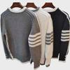 Trendig Rundhalsad Stickad Tröja för Herrar med Fyra Ränder - Avslappnad & Mångsidig, Perfekt för Höst/Vinter.