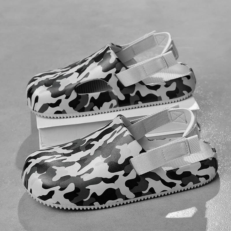 Fashion Brand Men Clogs Sandals Camouflage Casual Shoes EVA Lightweight Sandles Man Colorful Shoes for Summer Beach Zapatillas Hombre