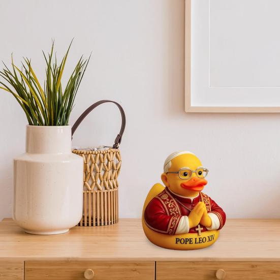 Pope Leo XIV Duck Resin Pope Catholic Duck Figurine Religious Desktop Catholic Duck Statue Keepsake Gift for Friends