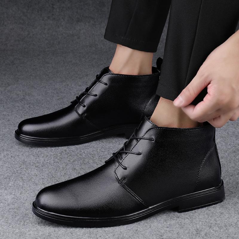 High-top leather shoes men's new winter leather velvet warm Martin boots business dress casual men's shoes