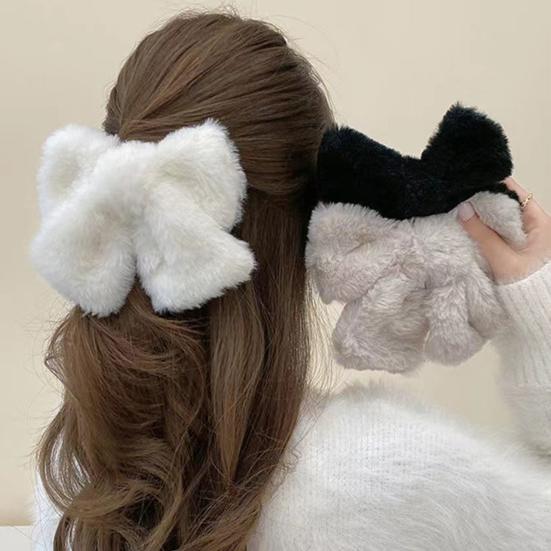 Jente hårnål mote Utsøkt håndverk Lett elegant dame plysj sløyfe Vår hårklips Styling Tool