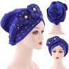 Einfarbige vorgebundene Kreuzwickel-Turban-Mütze mit Blumendekor und Strass-Kopfschal-Kappe Haaraccessoires
