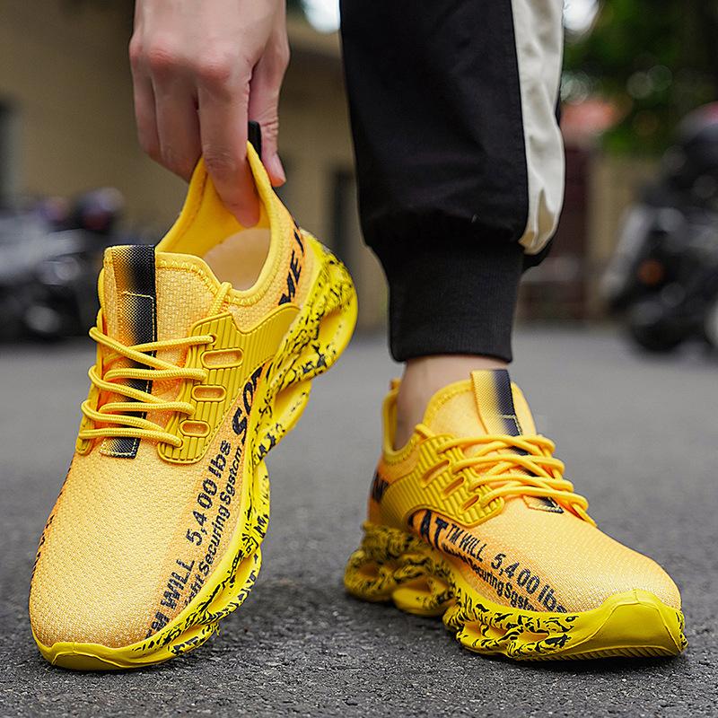 Lightweight low-top soft sole cushioning rebound flying woven mesh sports running shoes outdoor casual shoes