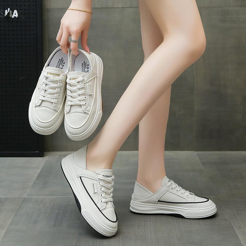 Popular lazy two wear little white shoes women's models 2025 summer new versatile flat-bottomed casual one-pedal board shoes super hot