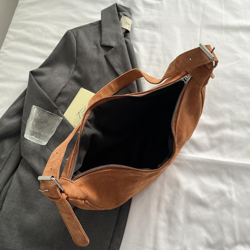 Women Fashion Faux Suede Soft Handbags and Purses Vintage 2024 Winter New Trend Y2K Underarm Bag Lady Shoulder Bag