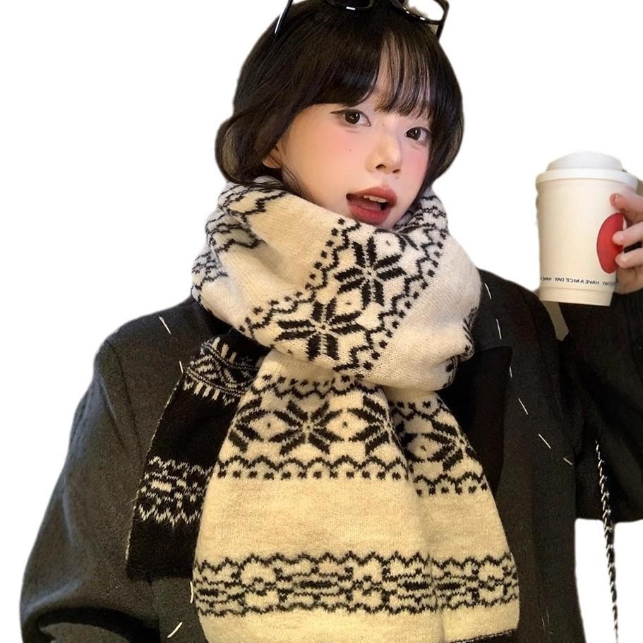 Snowflake double-sided knitted scarf, women's autumn and winter Korean atmosphere, thickened and warm, high-end scarf, retro shawl