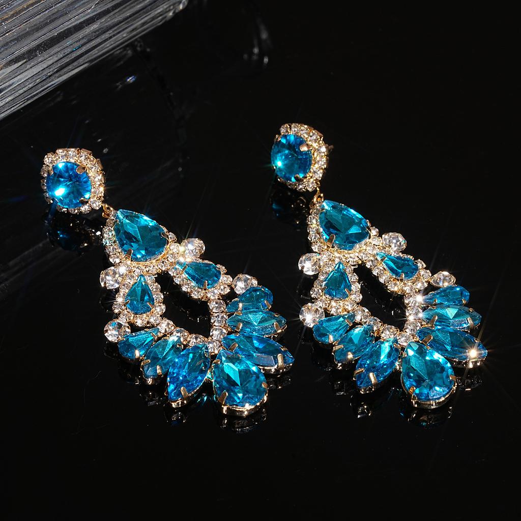 Silver Needle French Court Style Blue Flower Zircon Earrings Light Luxury High-end Stud Earrings Exquisite Niche Earrings
