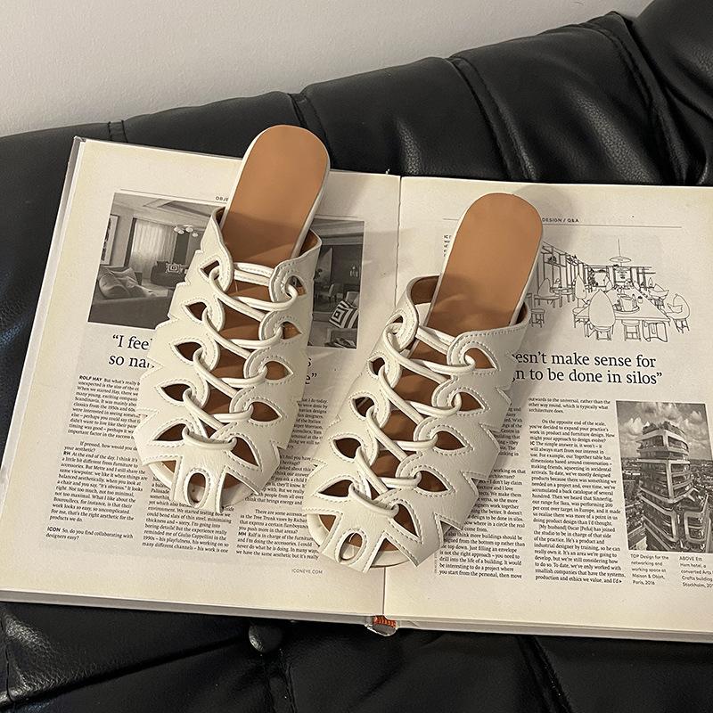 

Французские дышащие тапочки-мешки для головы для девочек, летние ретро-дизайн, полые сандалии с юбкой, низкий каблук-клин, крутые тапочки 40 бежевый