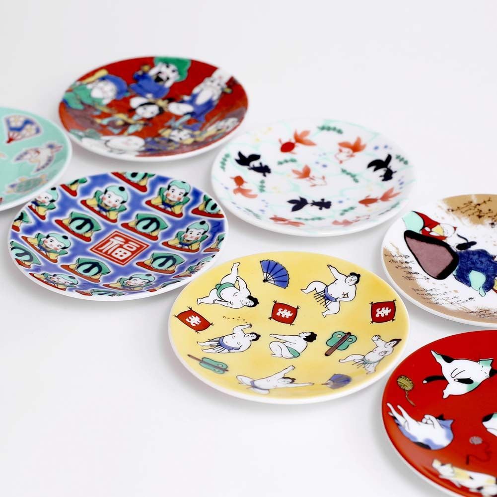 KISSYO Kutani Ware Ceramic Featuring a Goldfish A Beautiful and Vibrant Suitable for Use with ClickPost Japanese-made Plate, 9.5cm, Design. Design.