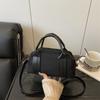 Fashionable Hand-held Pillow Bag, Fashionable Single-shoulder Bag, Retro Matte Crossbody Bag