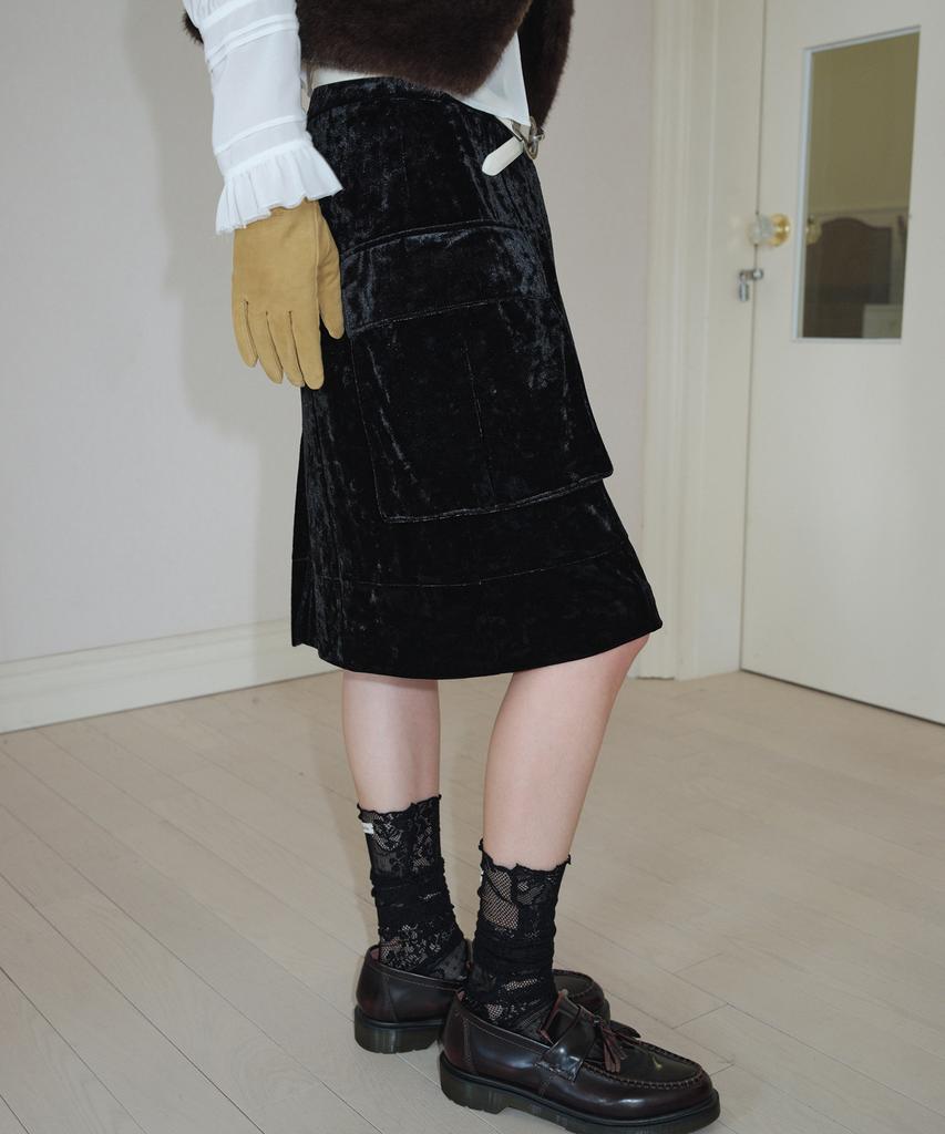 Obeodyupeulleeo Velvet Cargo Midi Skirt_Black