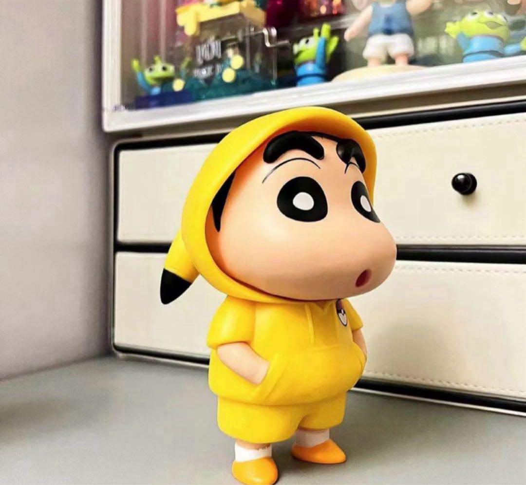 

[USED] Crayon Shin-chan Pikachu Cosplay Figure Shinnosuke Nohara
