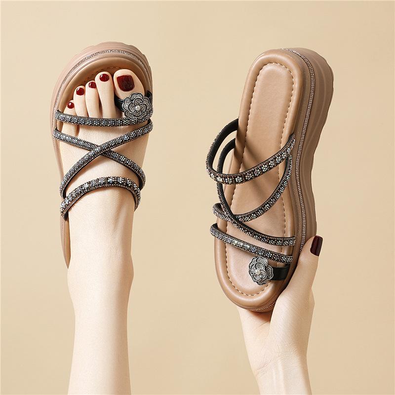 Niche rhinestone sandals slippers women's summer wear pinch feet fat wide set toes French Roman beach thick bottom wedge sandals