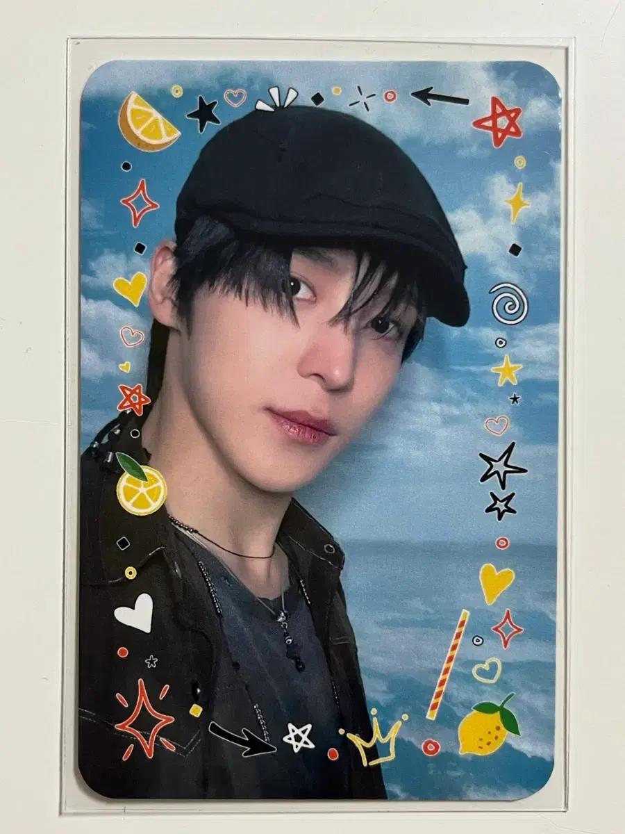 

ATEEZ Lemon Drop Studio Poka Yunho Used