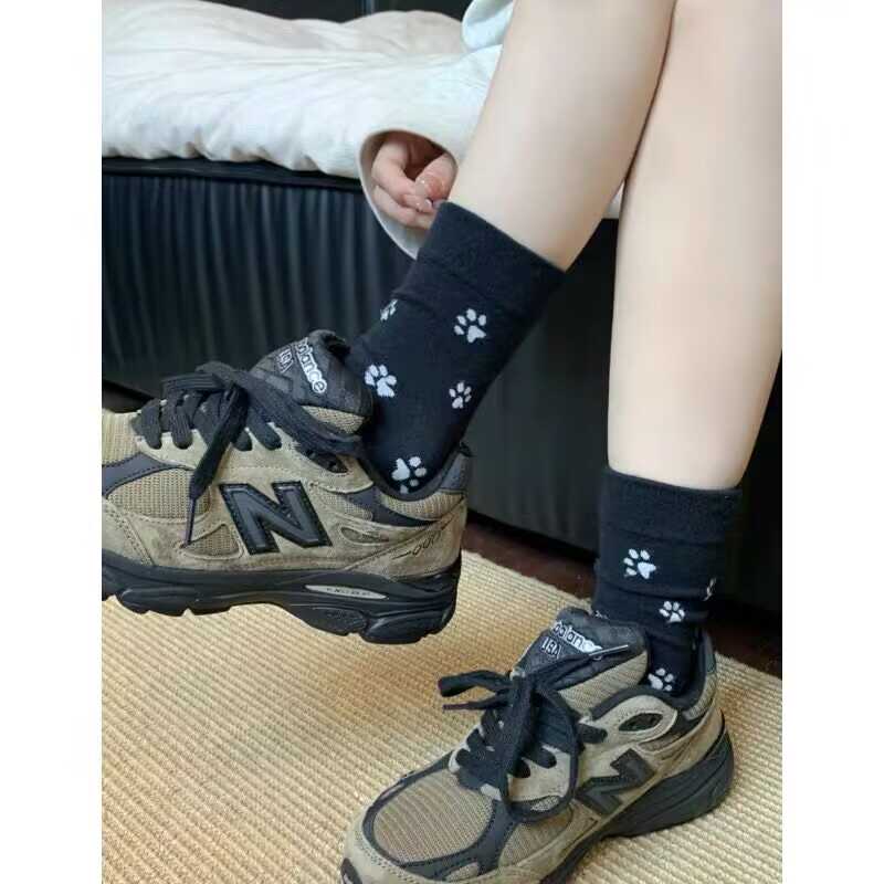 3 Pairs Cute Cartoon Dog Paws Socks - All-Match Middle Tube Korean Style College Socks for Women