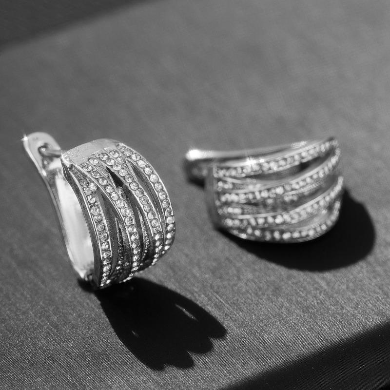 Hoop Earrings Simple Lines Cross Winding Design Women's Party Wedding Jewelry Everyday Casual Accessories