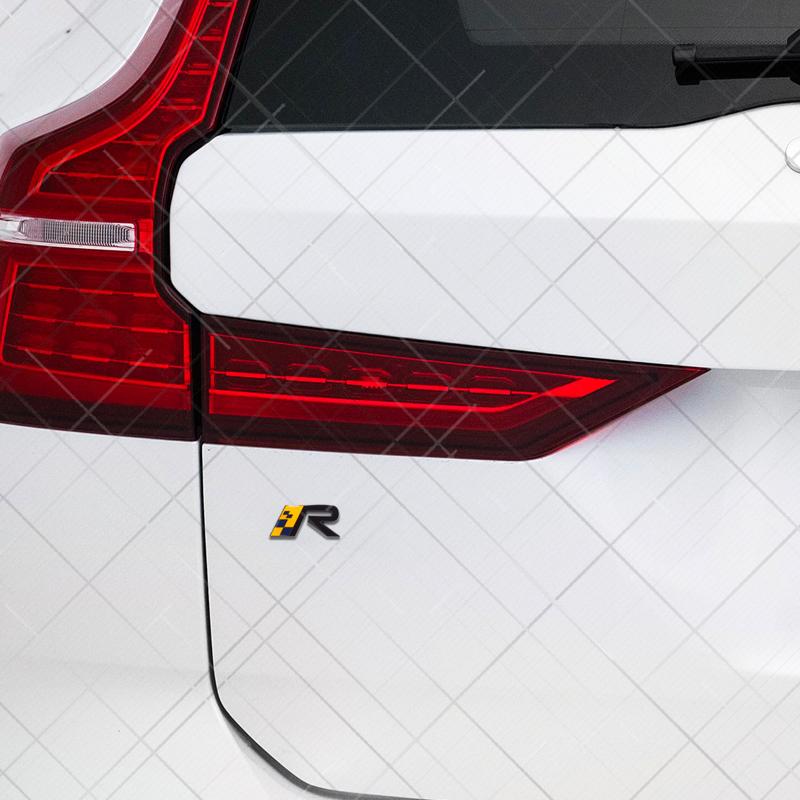 Metall 3D R Design Kühlergrill Logo Auto Styling Heckklappe Buchstaben Emblem Aufkleber für Volvo XC40 S80 S40 S60 XC60 XC90 XC70 V70 V60 S90