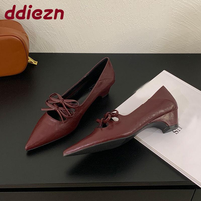 Fashion 2025 New Fashion Butterfly-Knot Ladies Low Heel Slip On Shoes Luxury Female Shallow Footwear Pointed Toe Women Heel Shoes Pumps