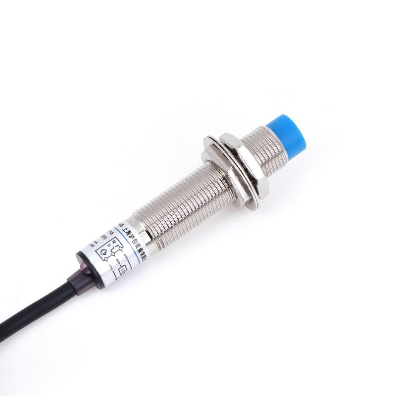 1Pcs M12 Metal Induction Limit Sensor Proximity Switch Lj12A3-4-Z/Bx Npn Lj12A3-4-Z-By Pnp