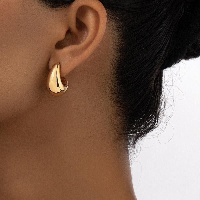 

ER-13 Korean Influencer Circle Ear Cuffs: High-End Hook Earrings for Women