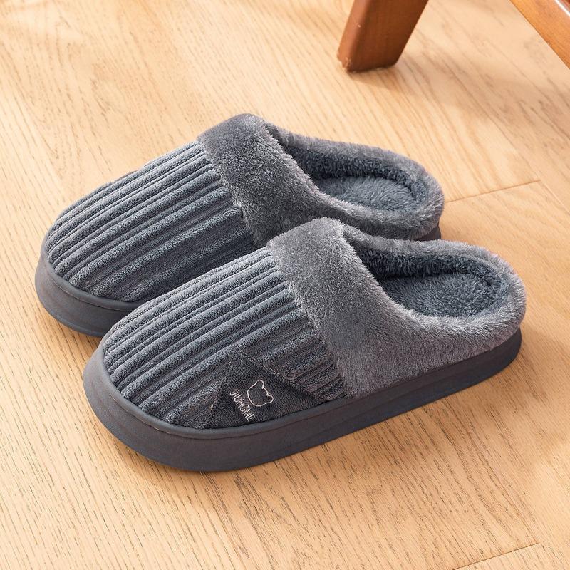 

Мужские хлопковые тапочки мужские осенне-зимние бархатные теплые пушистые водонепроницаемые нескользящие домашние комнатные хлопковые туфли мужские зимние 40-41 [suitable for sizes 39-40]