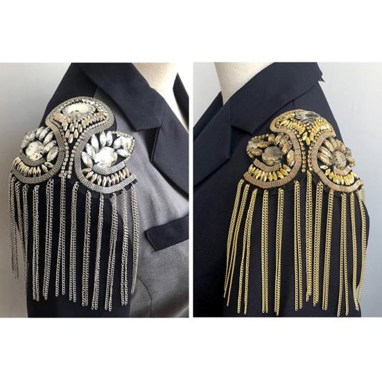 Epaulette Dekorativ Handgefertigt Strass Punk Stil Retro Mode Quaste Kette Schulterklappe Abzeichen für Kleiderdeko